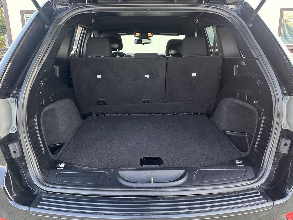 used 2015 Jeep Grand Cherokee car, priced at $9,995