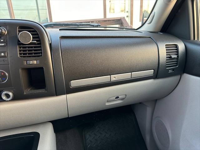 used 2008 Chevrolet Silverado 1500 car, priced at $11,995