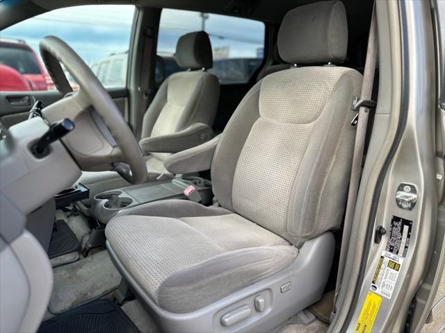 used 2007 Toyota Sienna car, priced at $5,995