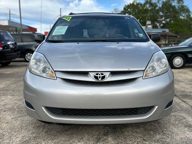 used 2007 Toyota Sienna car, priced at $5,995