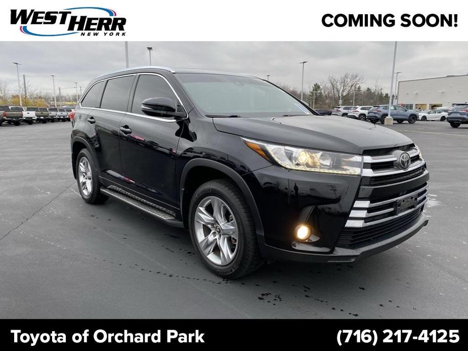 used 2018 Toyota Highlander car, priced at $27,984