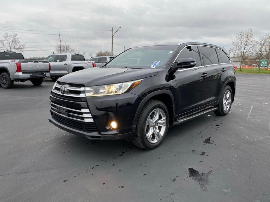 used 2018 Toyota Highlander car, priced at $27,984