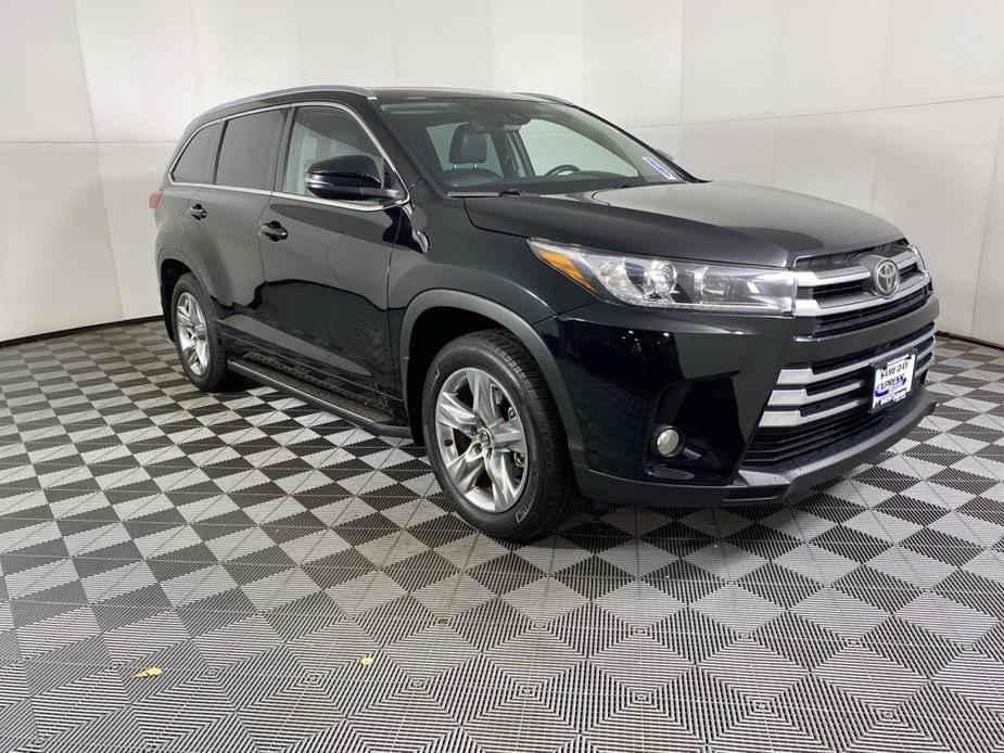 used 2018 Toyota Highlander car, priced at $27,984