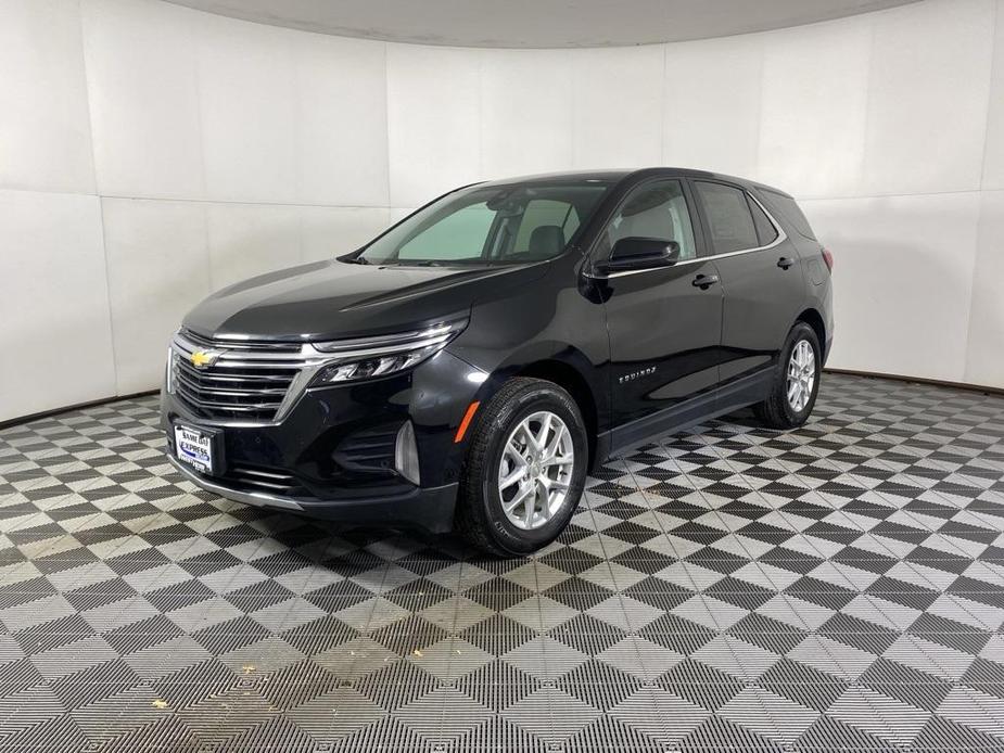 used 2022 Chevrolet Equinox car, priced at $20,939