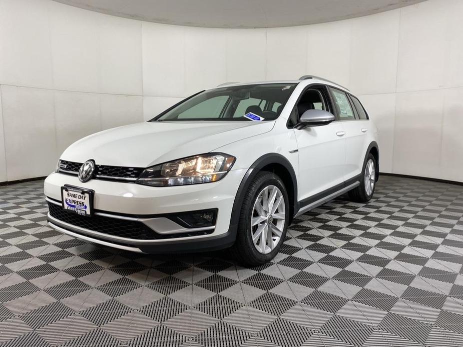 used 2019 Volkswagen Golf Alltrack car, priced at $17,992