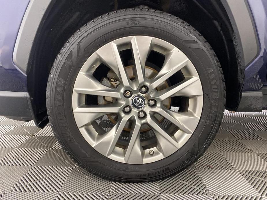 used 2019 Toyota RAV4 car, priced at $26,961