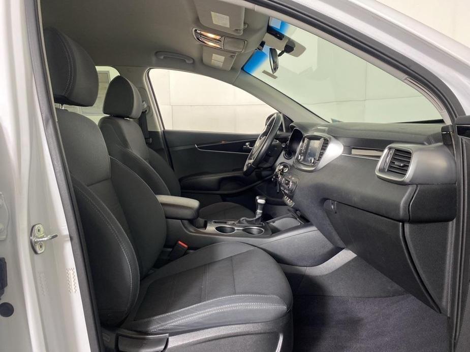 used 2019 Kia Sorento car, priced at $18,660