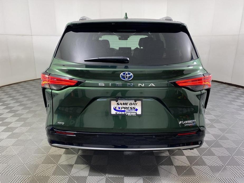 used 2022 Toyota Sienna car, priced at $51,322