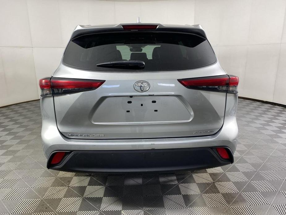 used 2021 Toyota Highlander car, priced at $33,955