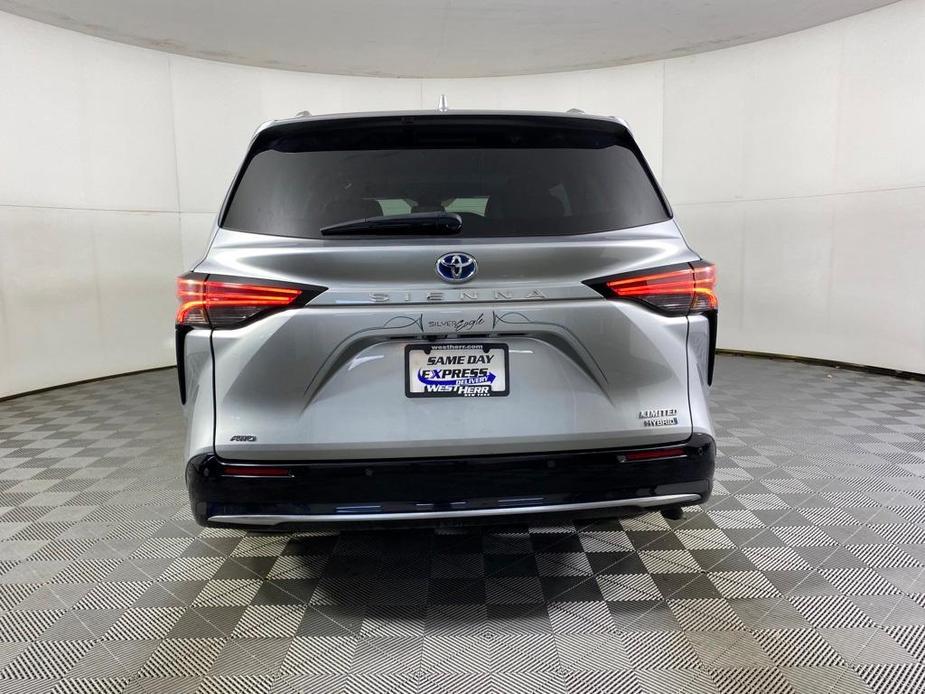 used 2021 Toyota Sienna car, priced at $37,669