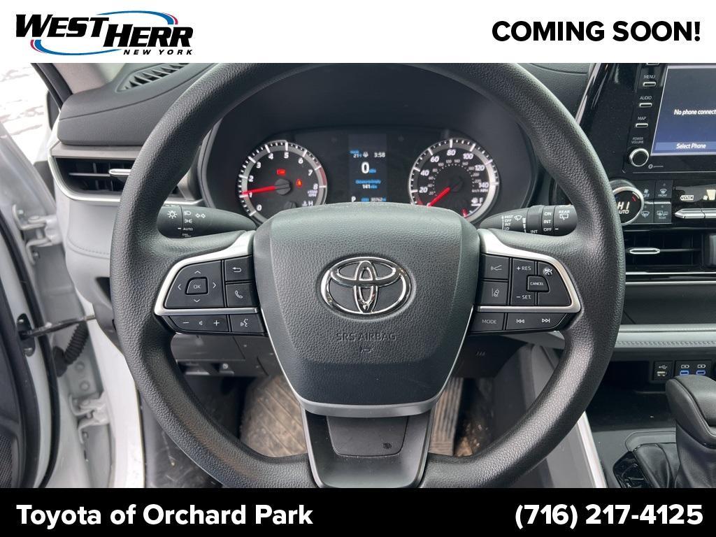 used 2022 Toyota Highlander car, priced at $32,530