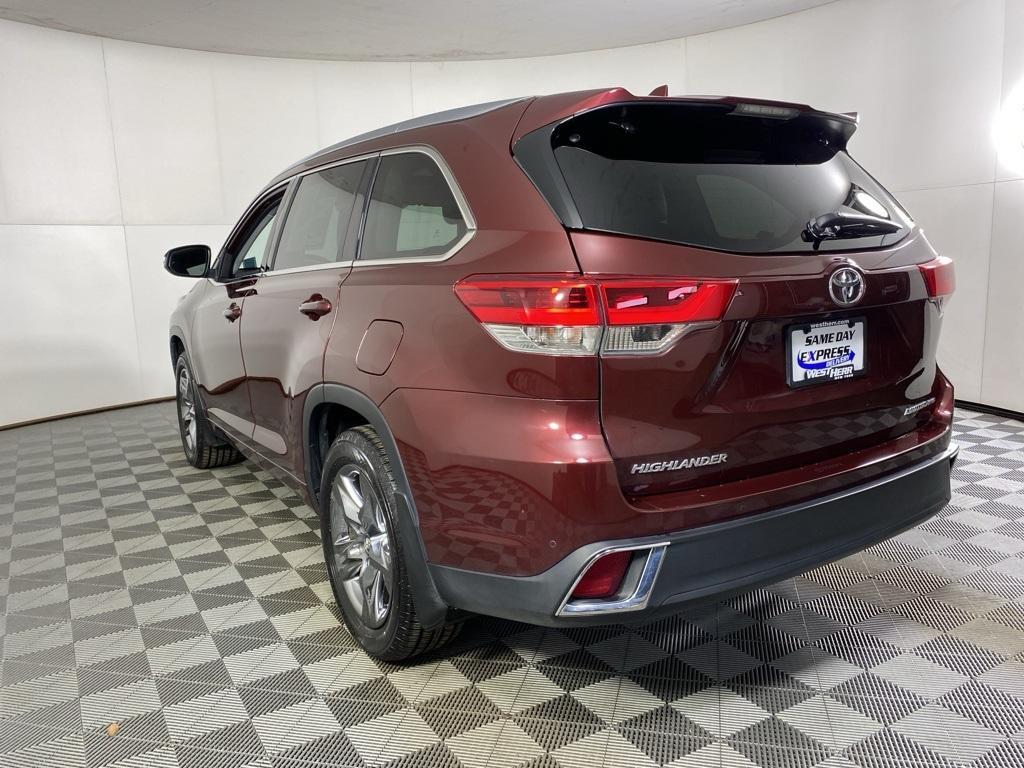 used 2019 Toyota Highlander car, priced at $32,535