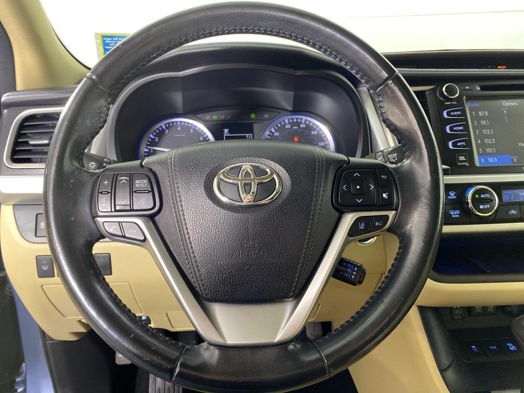 used 2017 Toyota Highlander car, priced at $25,769