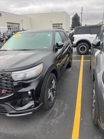 new 2025 Ford Explorer car, priced at $54,750