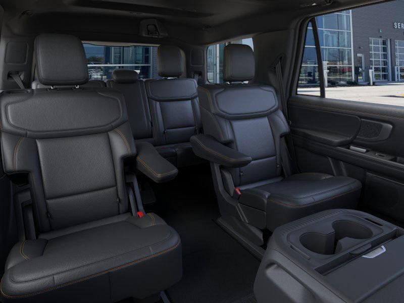 new 2025 Ford Expedition car, priced at $81,323