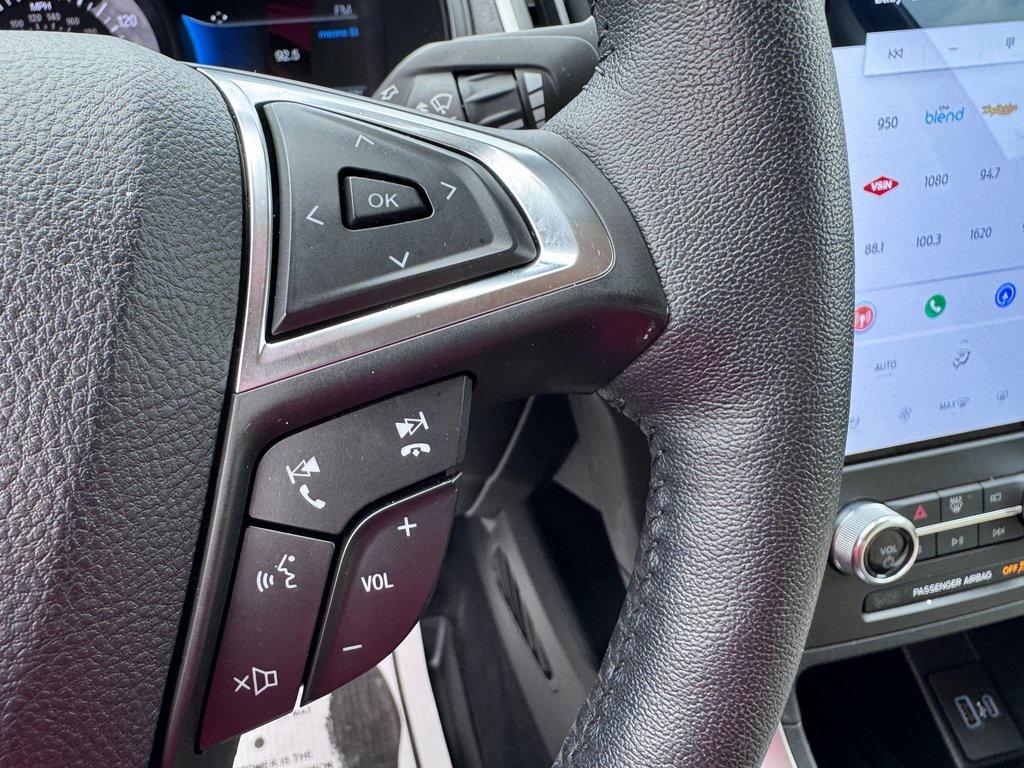 used 2022 Ford Edge car, priced at $26,647