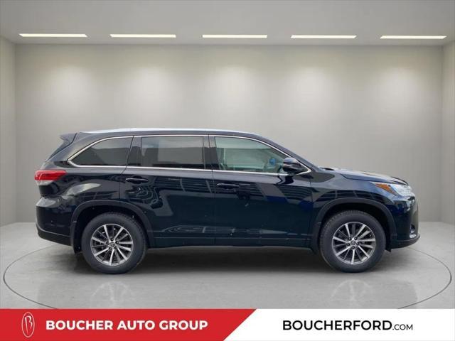 used 2019 Toyota Highlander car, priced at $26,295