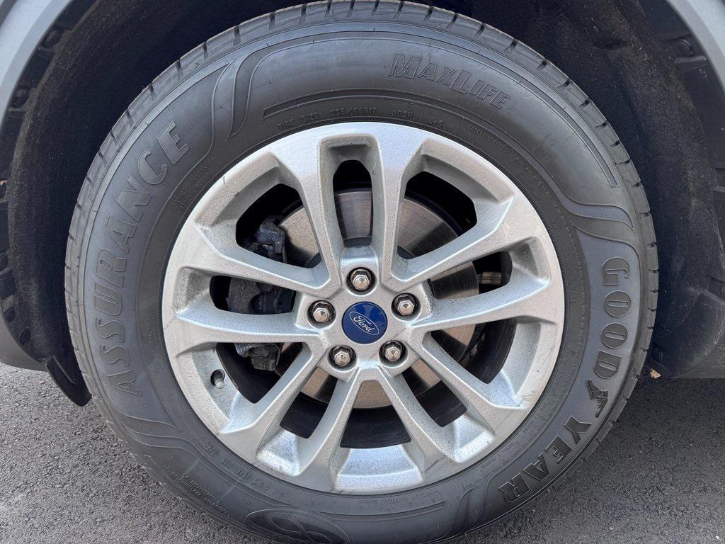 used 2022 Ford Escape car, priced at $23,995