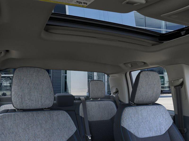 new 2025 Ford Maverick car, priced at $35,998