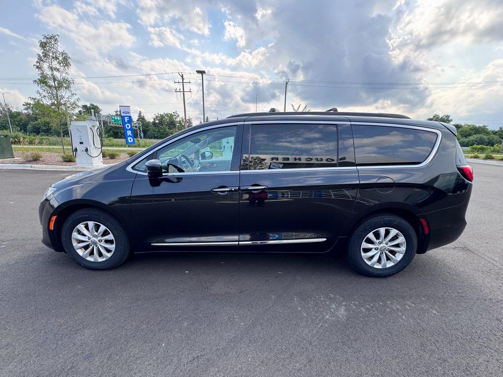 used 2017 Chrysler Pacifica car, priced at $14,277