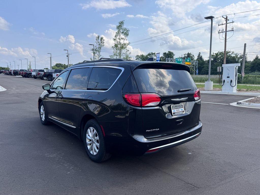 used 2017 Chrysler Pacifica car, priced at $14,277