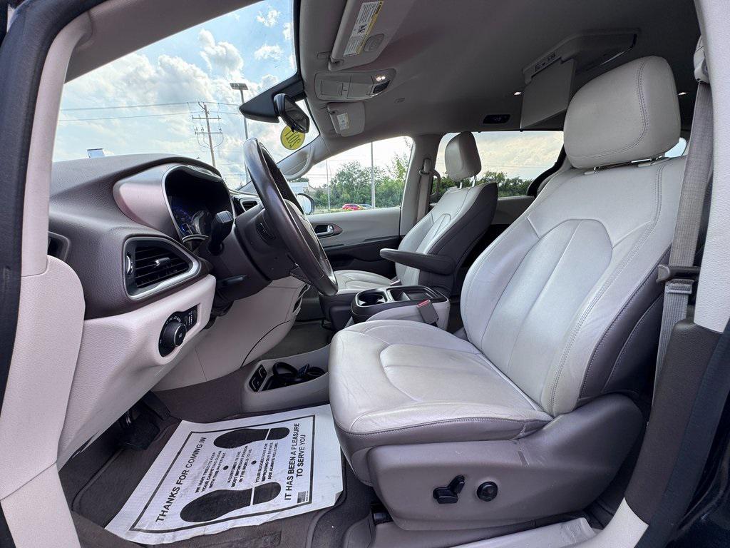 used 2017 Chrysler Pacifica car, priced at $14,277
