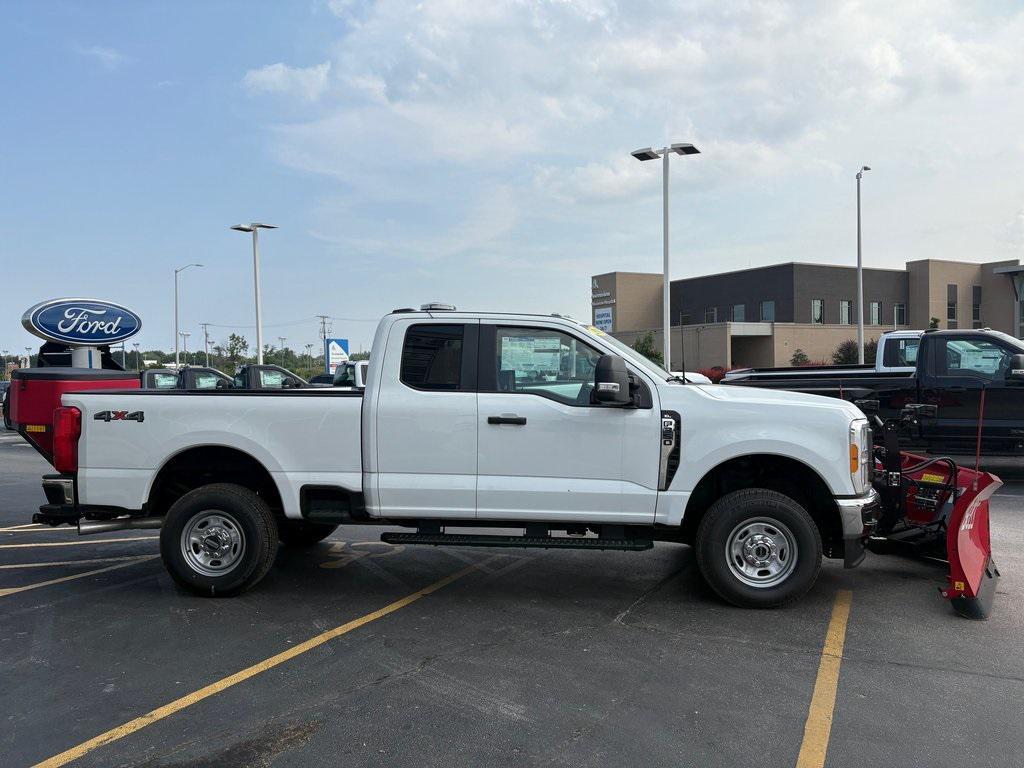 new 2023 Ford F-350 car, priced at $65,000