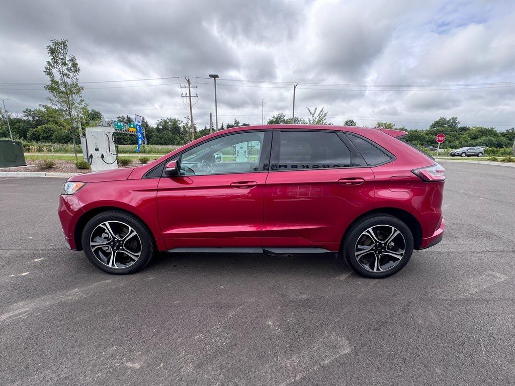 used 2024 Ford Edge car, priced at $39,495