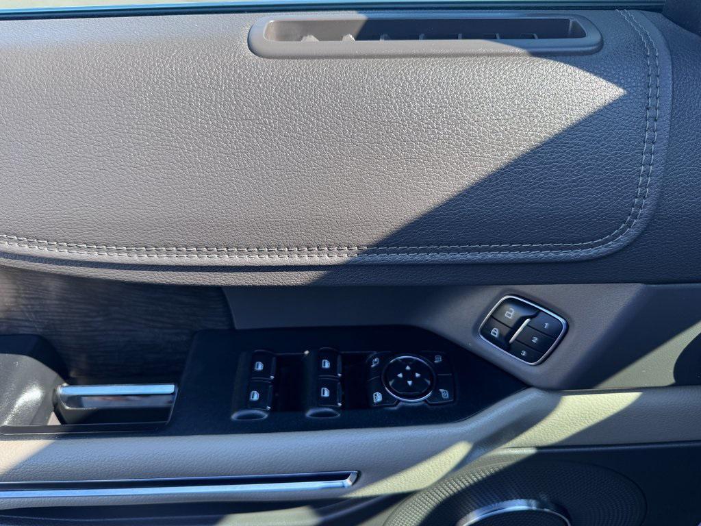 used 2020 Ford Expedition car, priced at $30,997