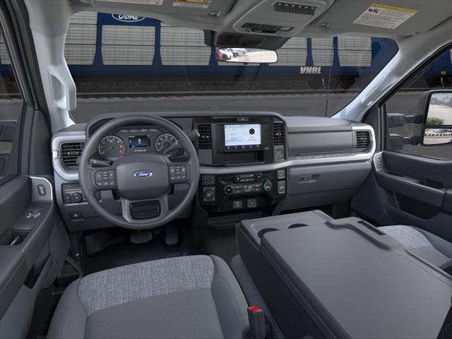 new 2025 Ford F-350 car, priced at $55,555