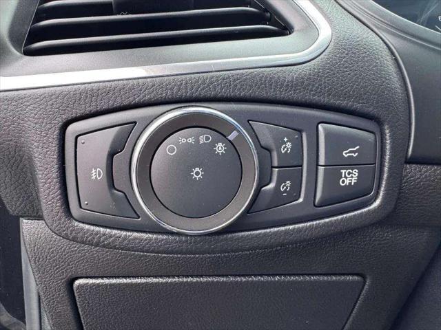used 2022 Ford Edge car, priced at $28,997