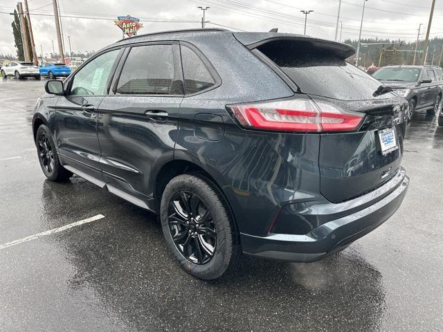 new 2024 Ford Edge car, priced at $37,677