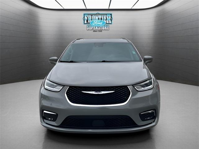 used 2022 Chrysler Pacifica car, priced at $20,677