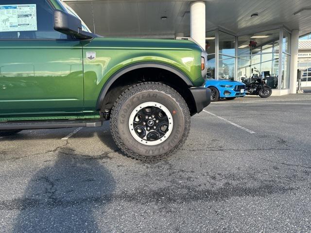 new 2024 Ford Bronco car, priced at $45,977