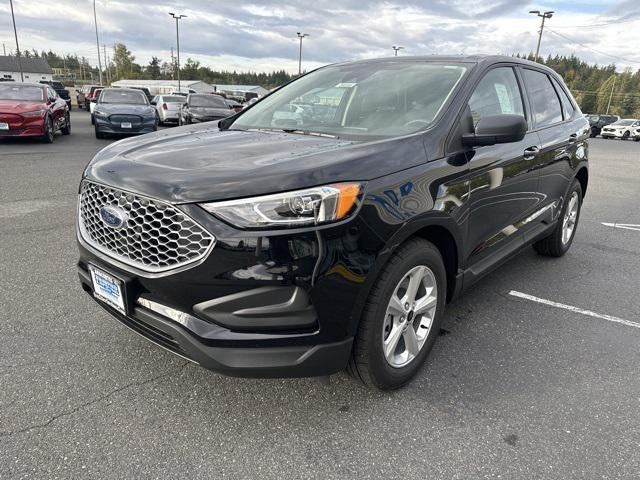 new 2024 Ford Edge car, priced at $33,677