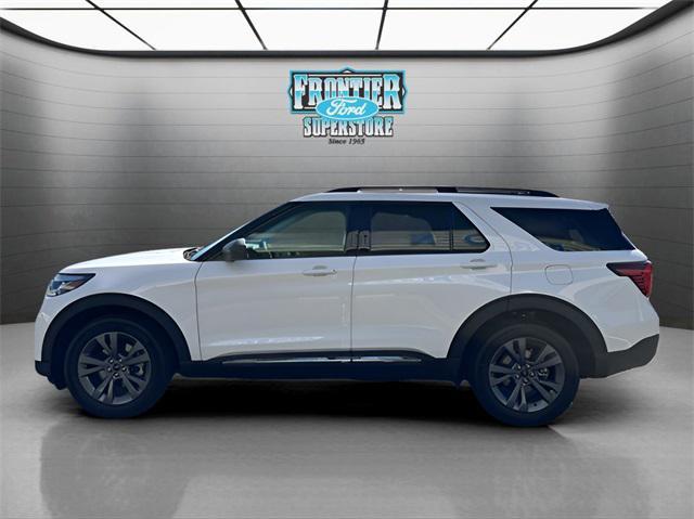 new 2025 Ford Explorer car, priced at $43,977