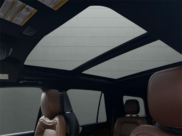 used 2023 Lincoln Navigator car, priced at $69,977