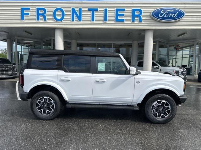 new 2024 Ford Bronco car, priced at $55,377