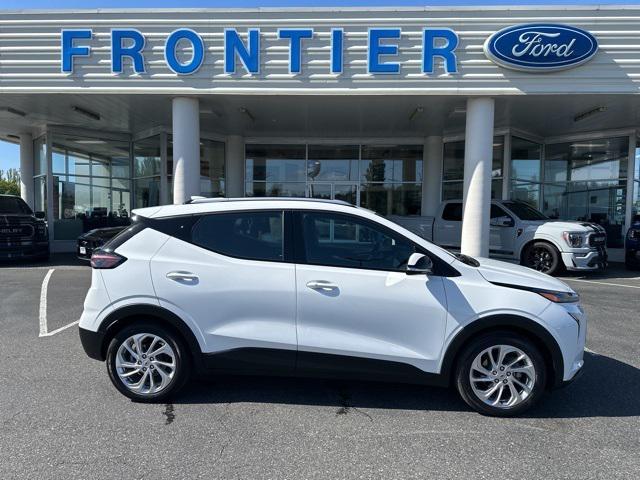 used 2023 Chevrolet Bolt EUV car, priced at $22,377