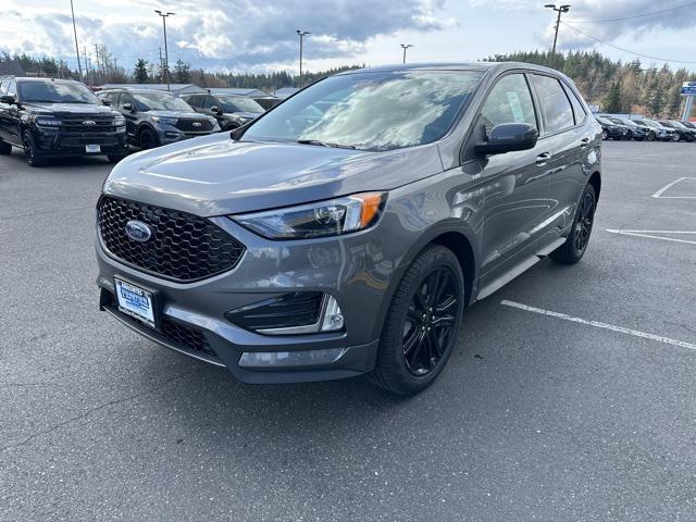 new 2024 Ford Edge car, priced at $43,377