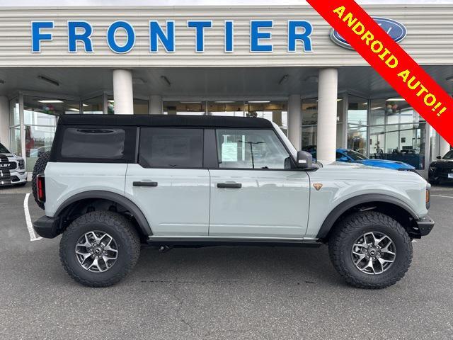 new 2024 Ford Bronco car, priced at $60,077