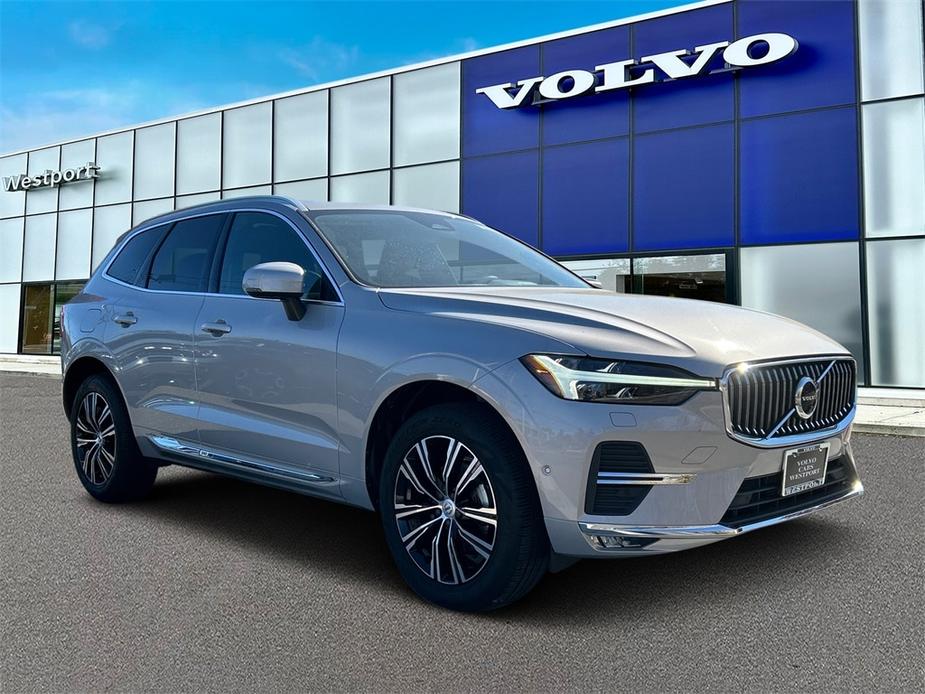 used 2022 Volvo XC60 car, priced at $37,997