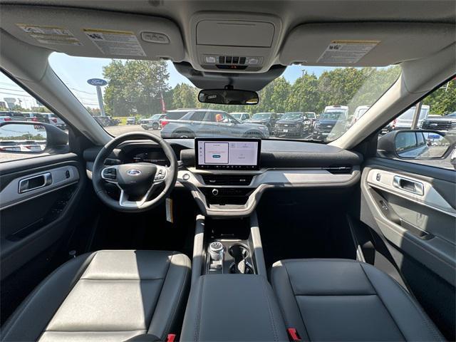 new 2025 Ford Explorer car, priced at $46,910