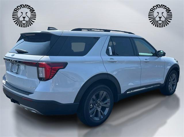 new 2025 Ford Explorer car, priced at $46,910