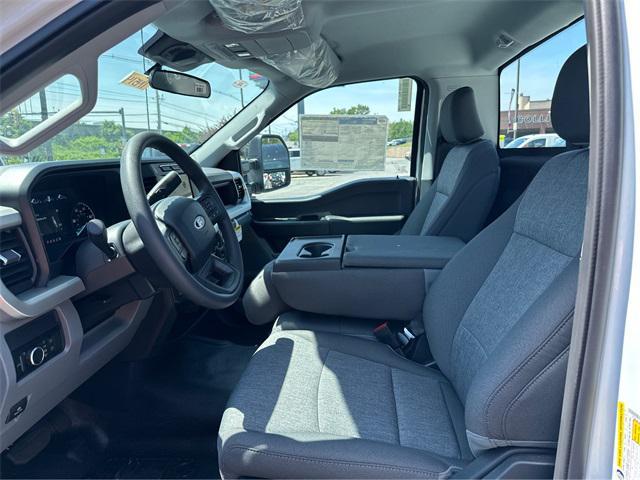 new 2024 Ford F-350 car, priced at $58,217