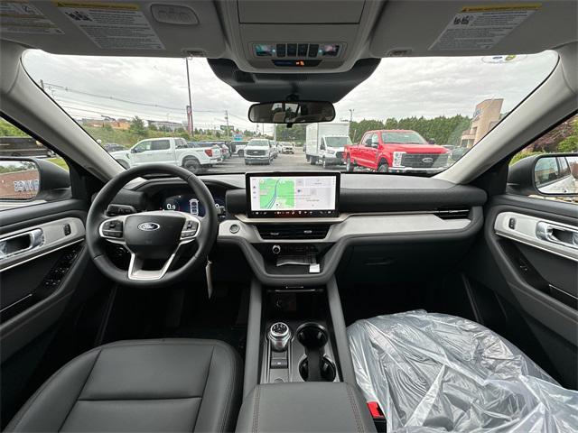 new 2025 Ford Explorer car, priced at $47,824