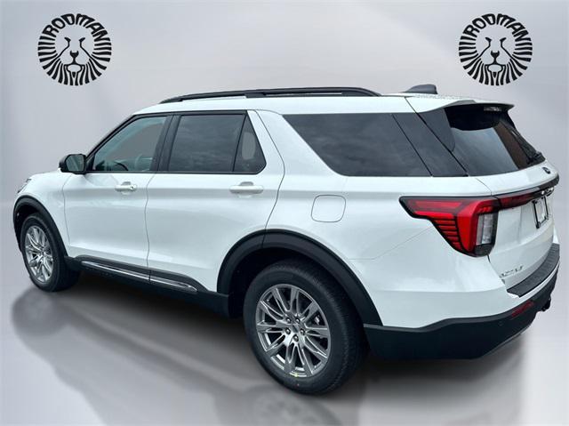 new 2025 Ford Explorer car, priced at $47,824