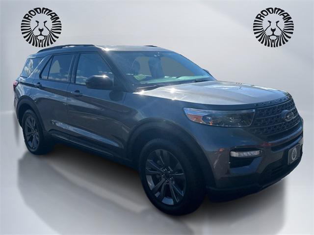 used 2022 Ford Explorer car, priced at $30,998