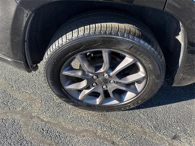 used 2020 Jeep Grand Cherokee car, priced at $22,998