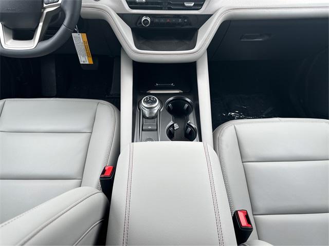 new 2025 Ford Explorer car, priced at $44,916